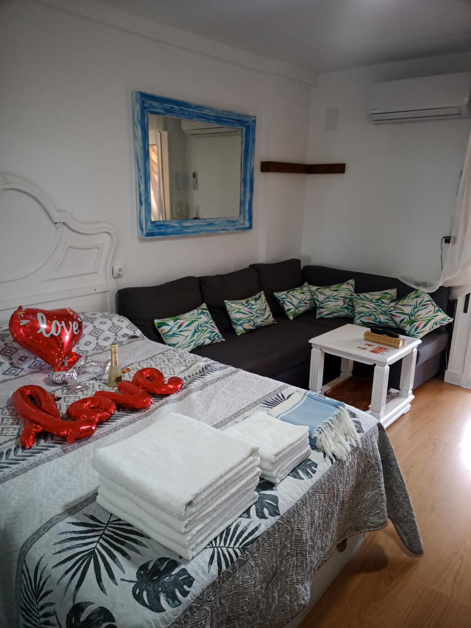 Sweet Home Benalmadena, Estudio Con Vistas Al Mar Y Excelente Conexion Wifi, Para No Fumadores, Con Piscinas, Sea Views, With Swimming Pools, Completely Renovated, Ideal For Older People, Bright With Morning Sun, No Smoking Extérieur photo